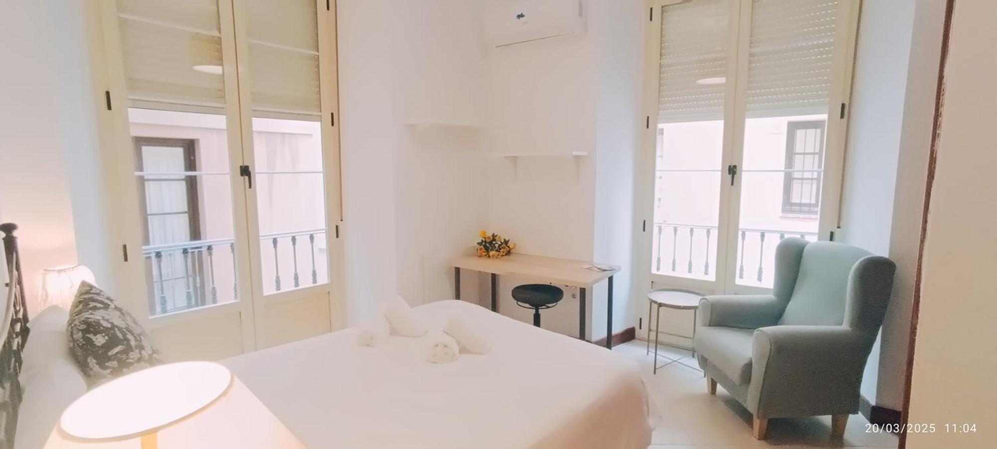 Apartmán Centro De Malaga Fernan Gonzalez Exteriér fotografie
